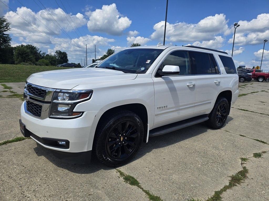White 2017 Chevrolet Tahoe SUV / Crossover Four-Wheel Drive Automatic