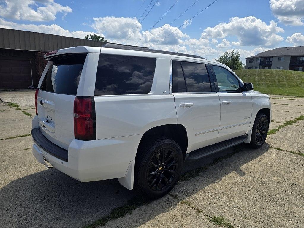 Chevrolet Tahoe 4WD 4dr LT 2017