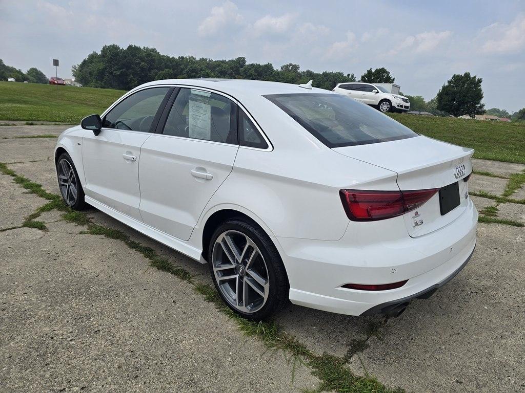 Audi A3 Sedan 2.0 TFSI Tech Premium Plus quattro AWD 2018