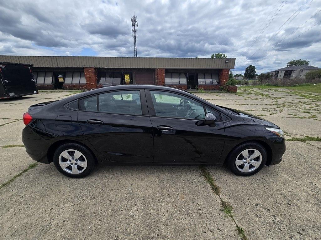Chevrolet Cruze 4dr Sdn 1.4L LS w/1SB 2017
