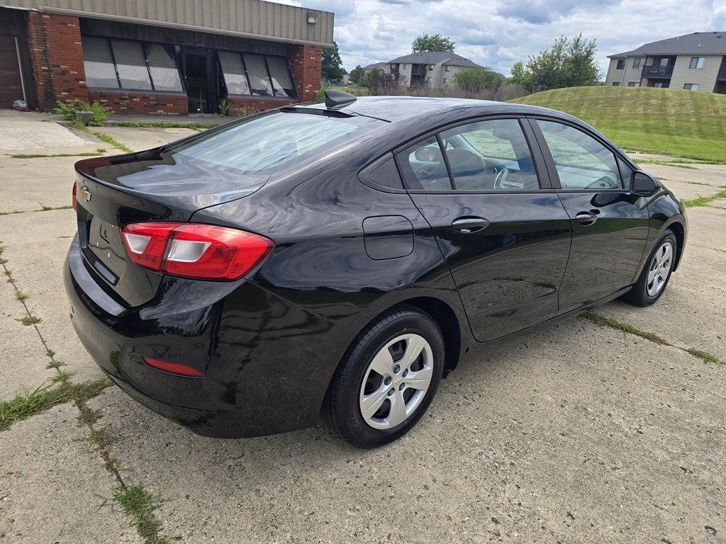 Chevrolet Cruze 4dr Sdn 1.4L LS w/1SB 2017