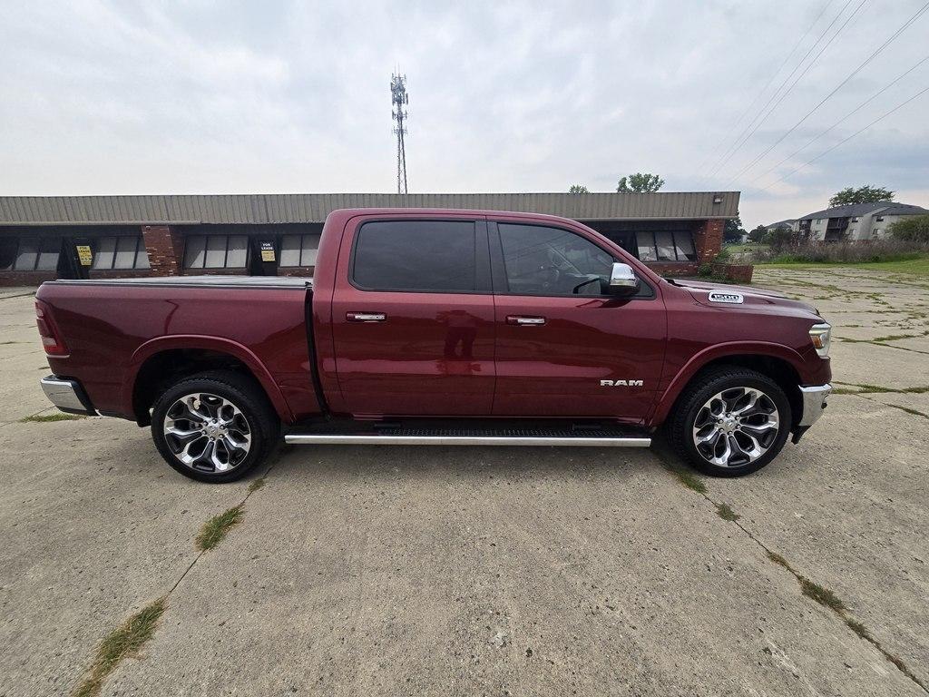 RAM 1500 Laramie 4x4 Crew Cab 5'7" Box 2021