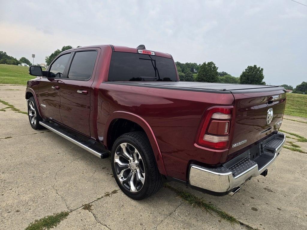 RAM 1500 Laramie 4x4 Crew Cab 5'7" Box 2021