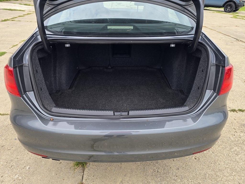 Volkswagen Jetta Sedan 4dr DSG TDI 2014