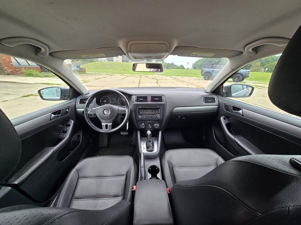 Volkswagen Jetta Sedan 4dr DSG TDI 2014
