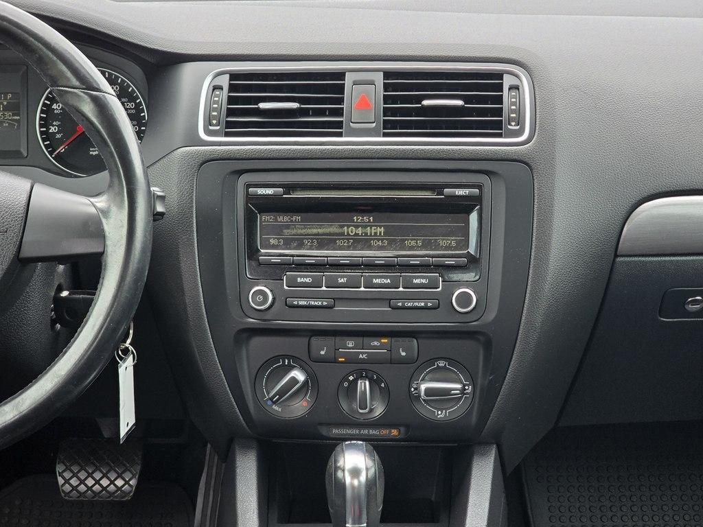 Volkswagen Jetta Sedan 4dr DSG TDI 2014