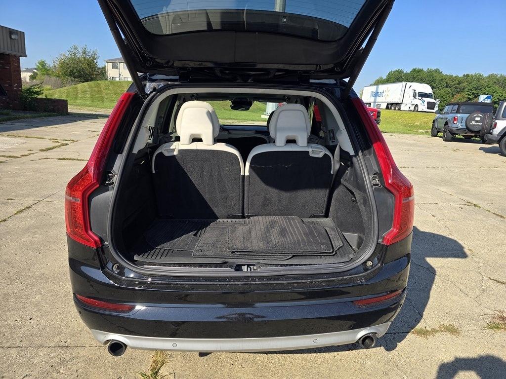 Volvo XC90 T5 AWD 7-Passenger Momentum 2018