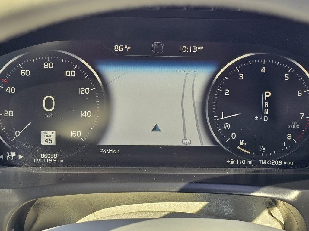Volvo XC90 T5 AWD 7-Passenger Momentum 2018