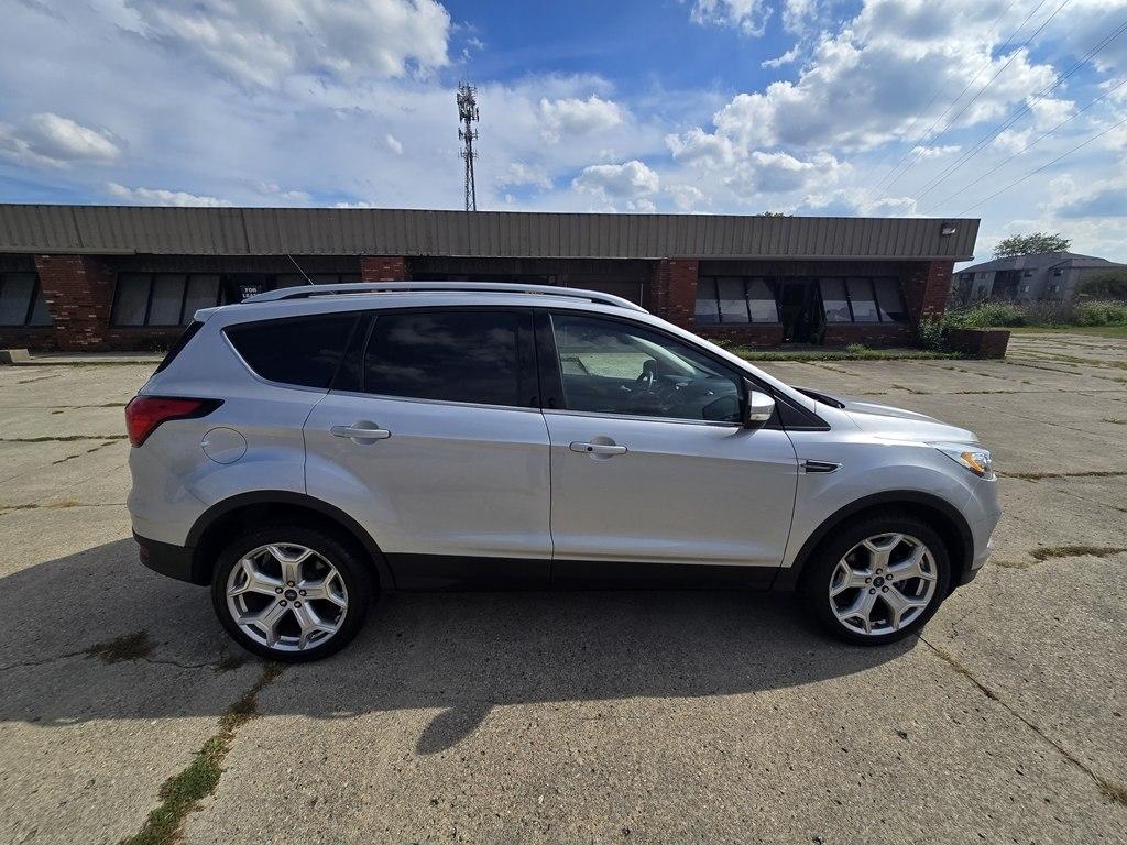 Ford Escape Titanium 4WD 2019