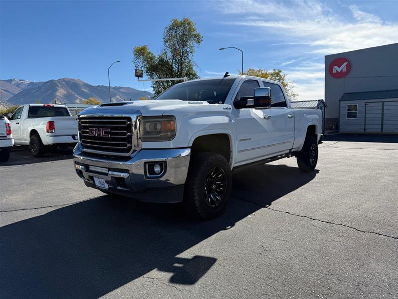 2017 GMC Sierra 2500HD SLT Crew Cab 4WD