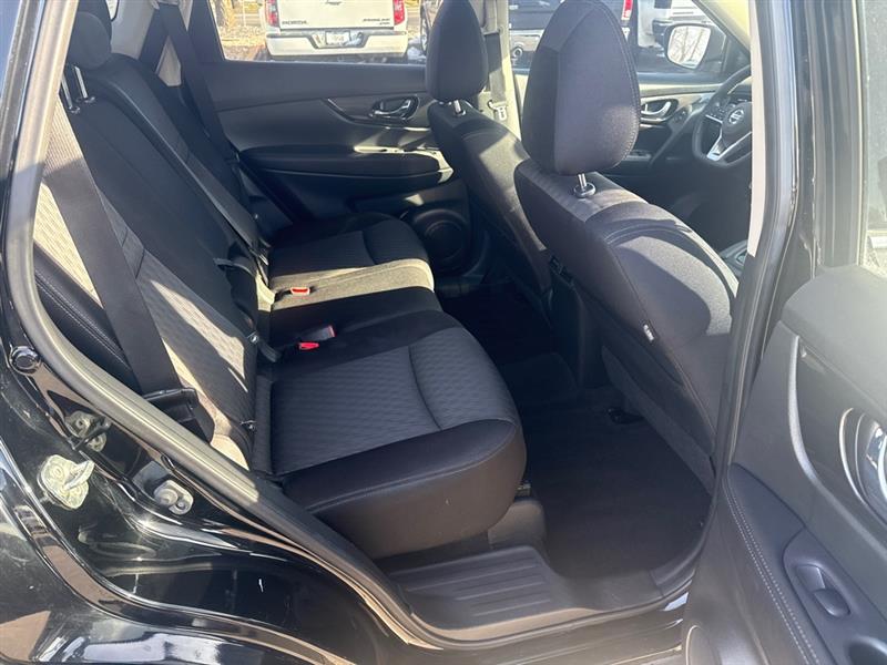 Nissan Rogue SV AWD 2018