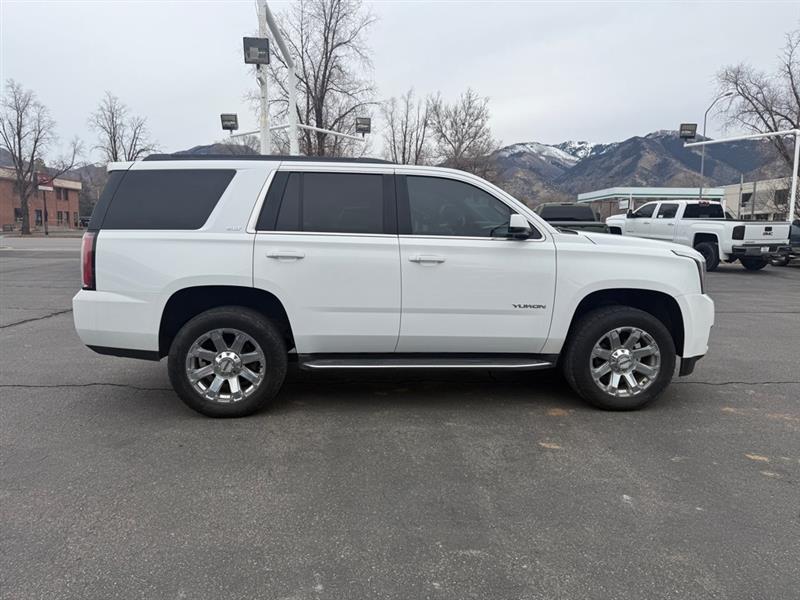 GMC Yukon SLT 4WD 2017