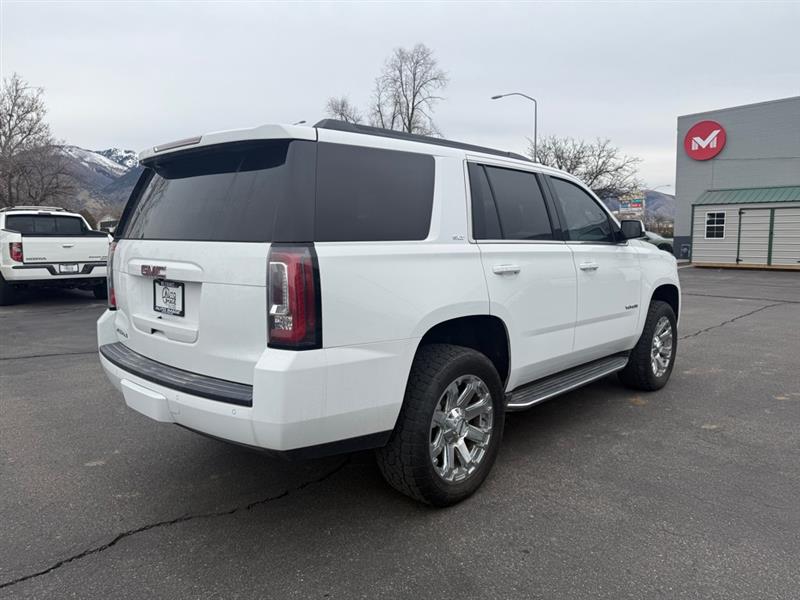 GMC Yukon SLT 4WD 2017