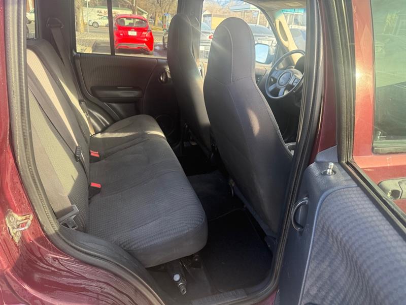 Jeep Liberty Sport 4WD 2002