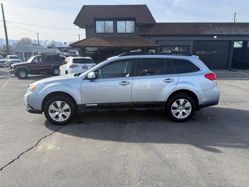Subaru Outback 3.6R Limited 2012