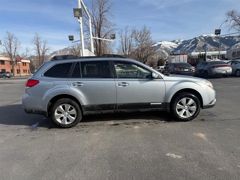 Subaru Outback 3.6R Limited 2012