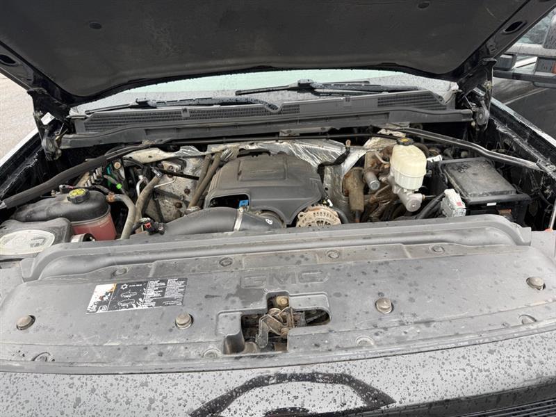 GMC Sierra 2500HD SLE Crew Cab 4WD 2016