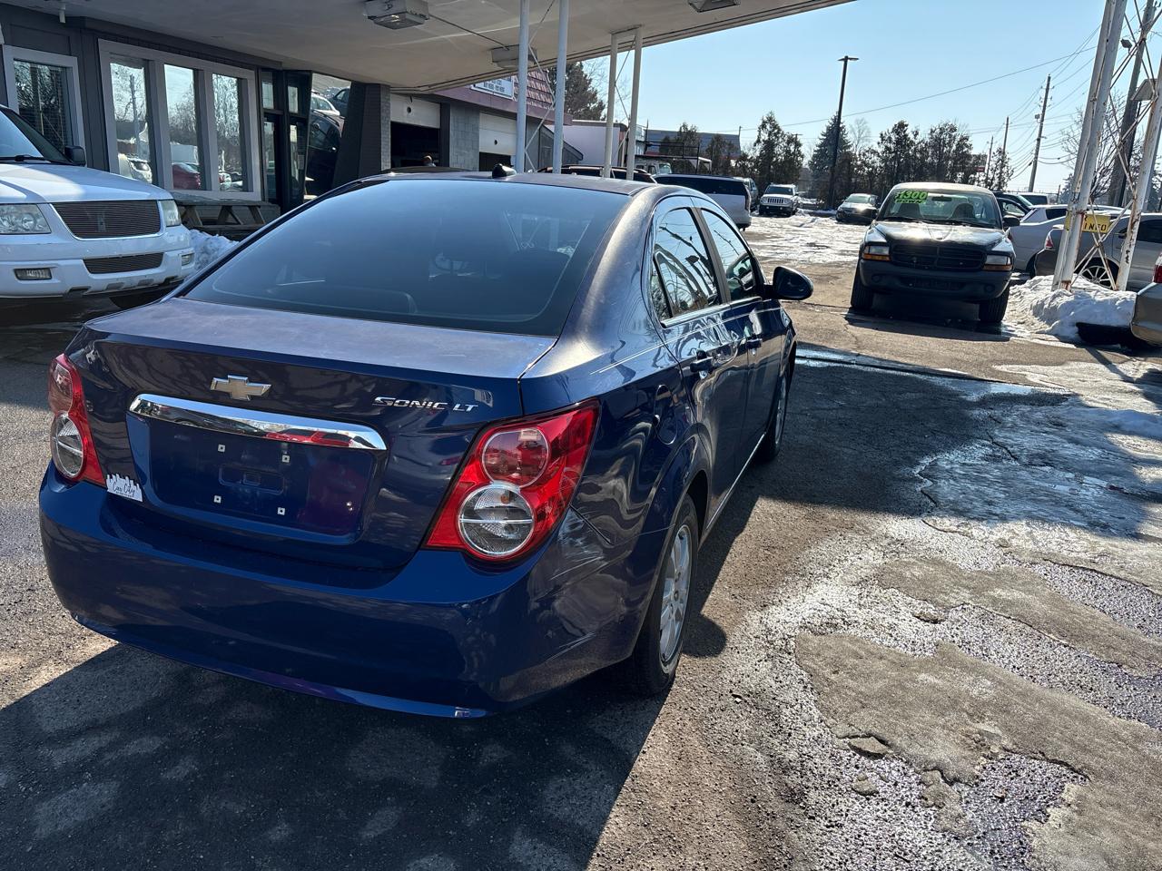 Chevrolet Sonic LT Auto Sedan 2014