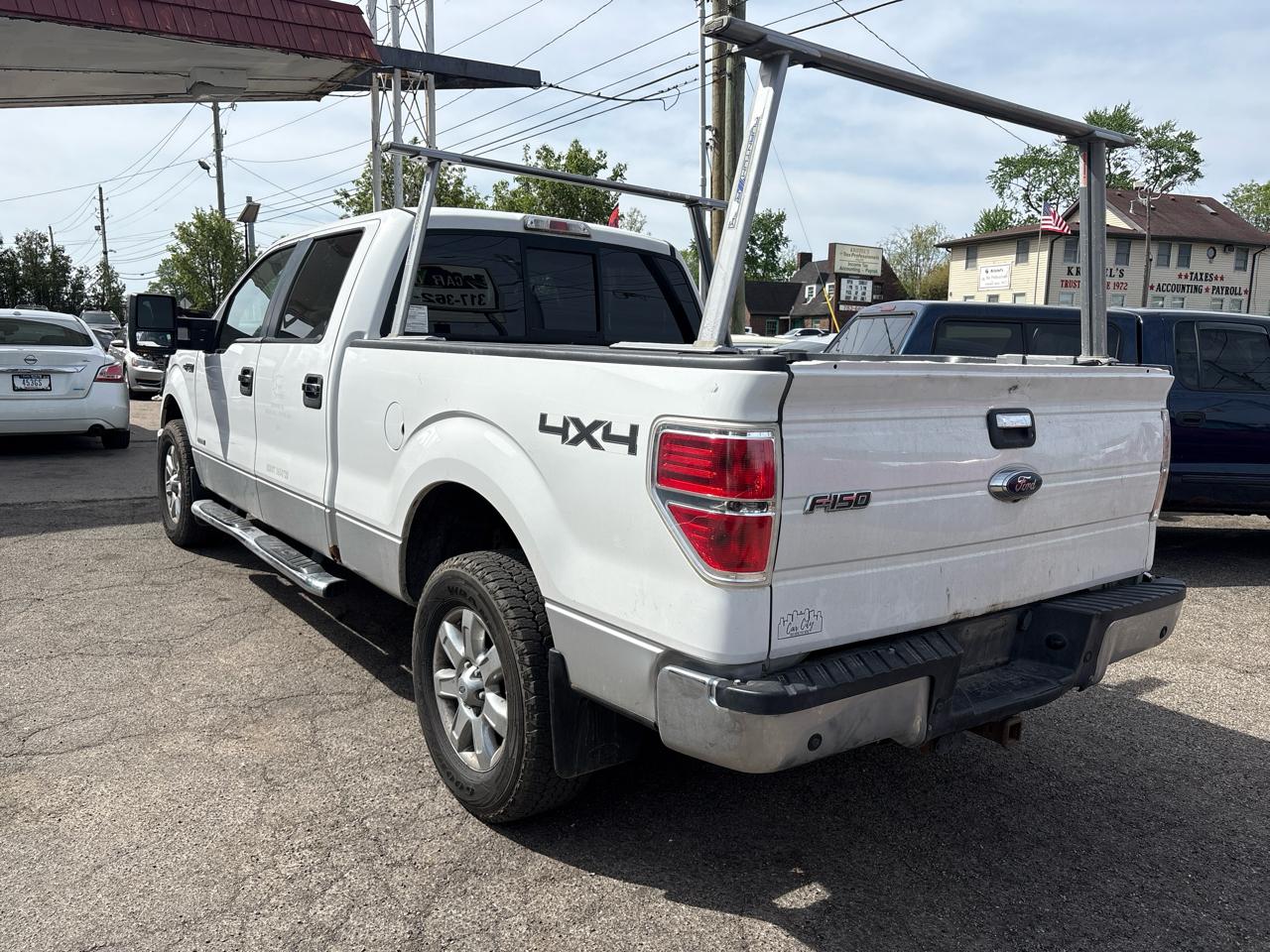Ford F-150 XL SuperCrew 5.5-ft. Bed 4WD 2013