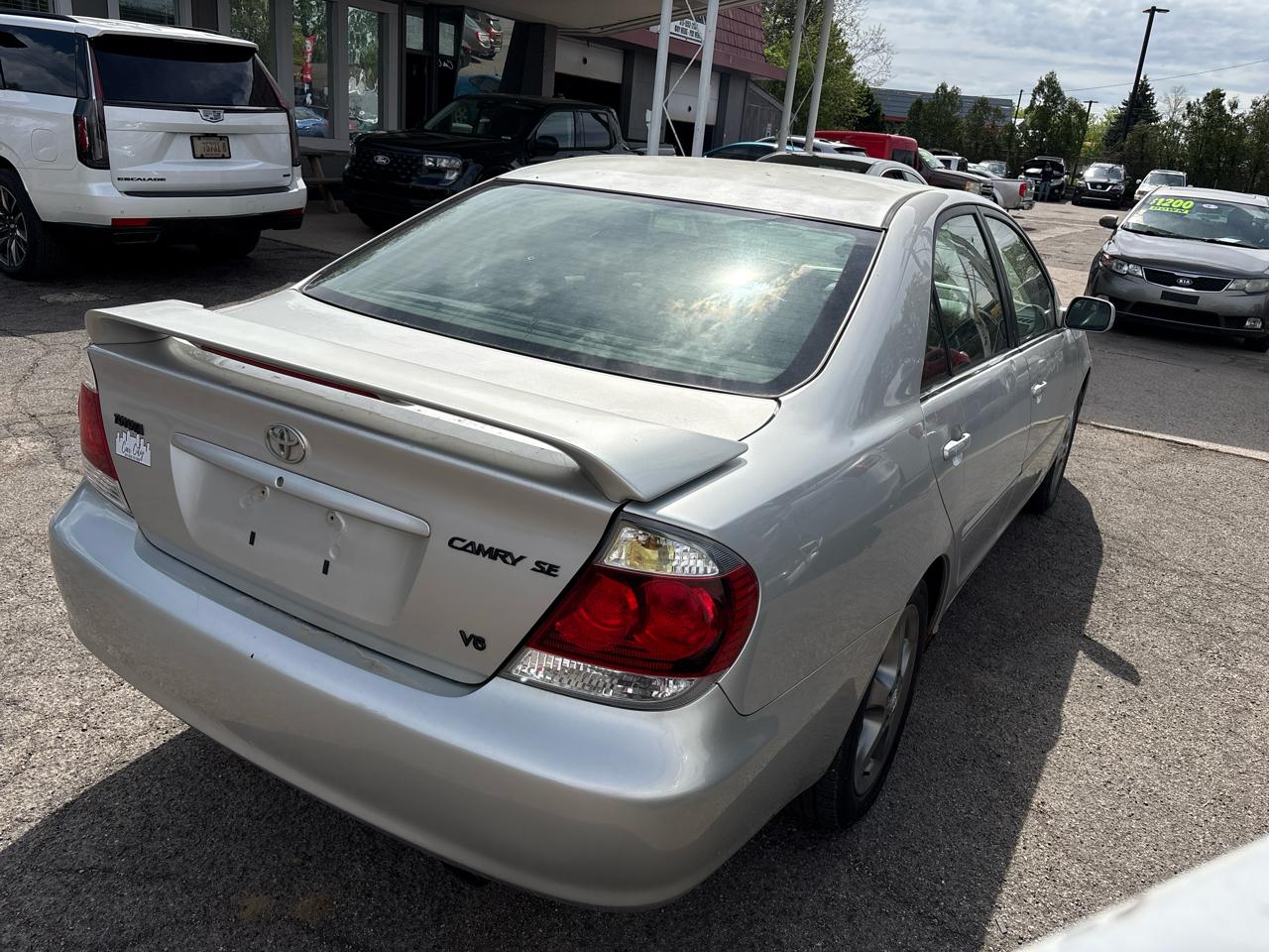Toyota Camry SE V6 2005