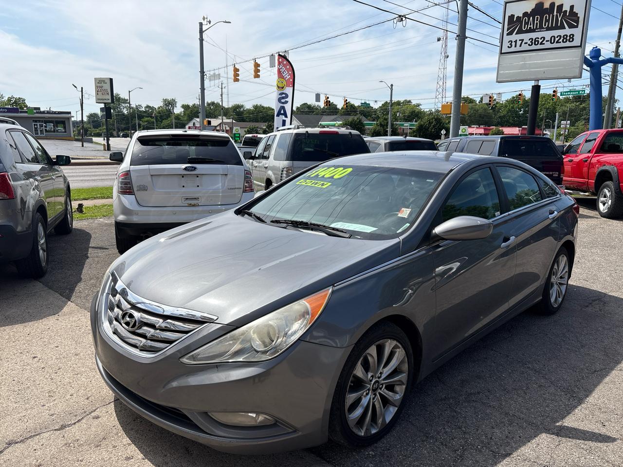 2013 Hyundai Sonata SE I4 A/T's photo