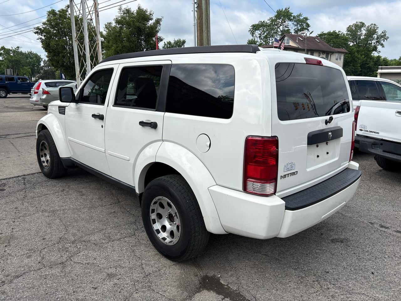 Dodge Nitro SXT 2WD 2008