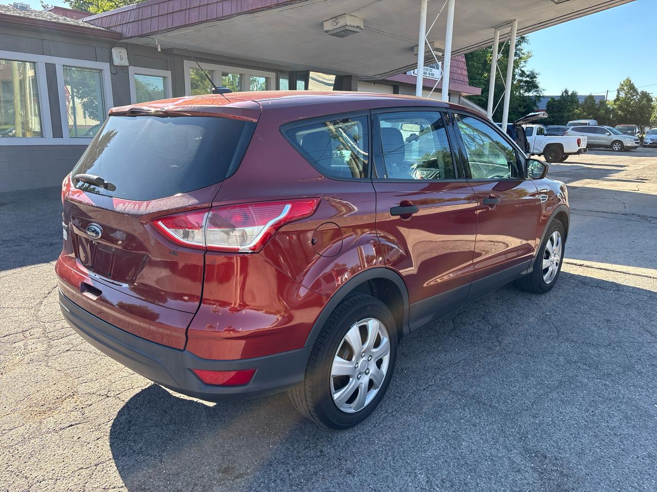 Ford Escape S FWD 2016
