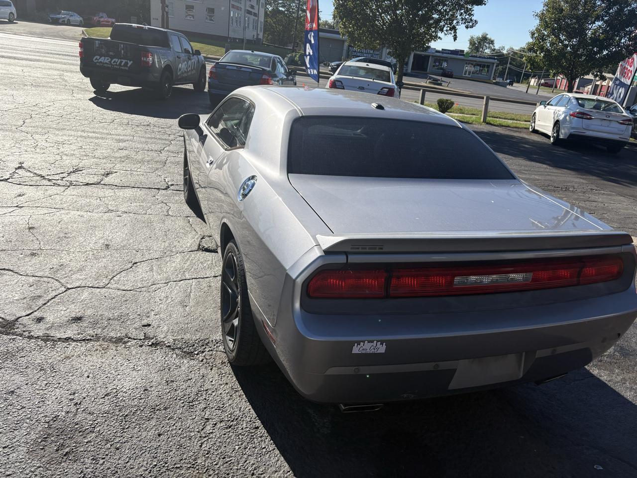 Dodge Challenger SXT 2013