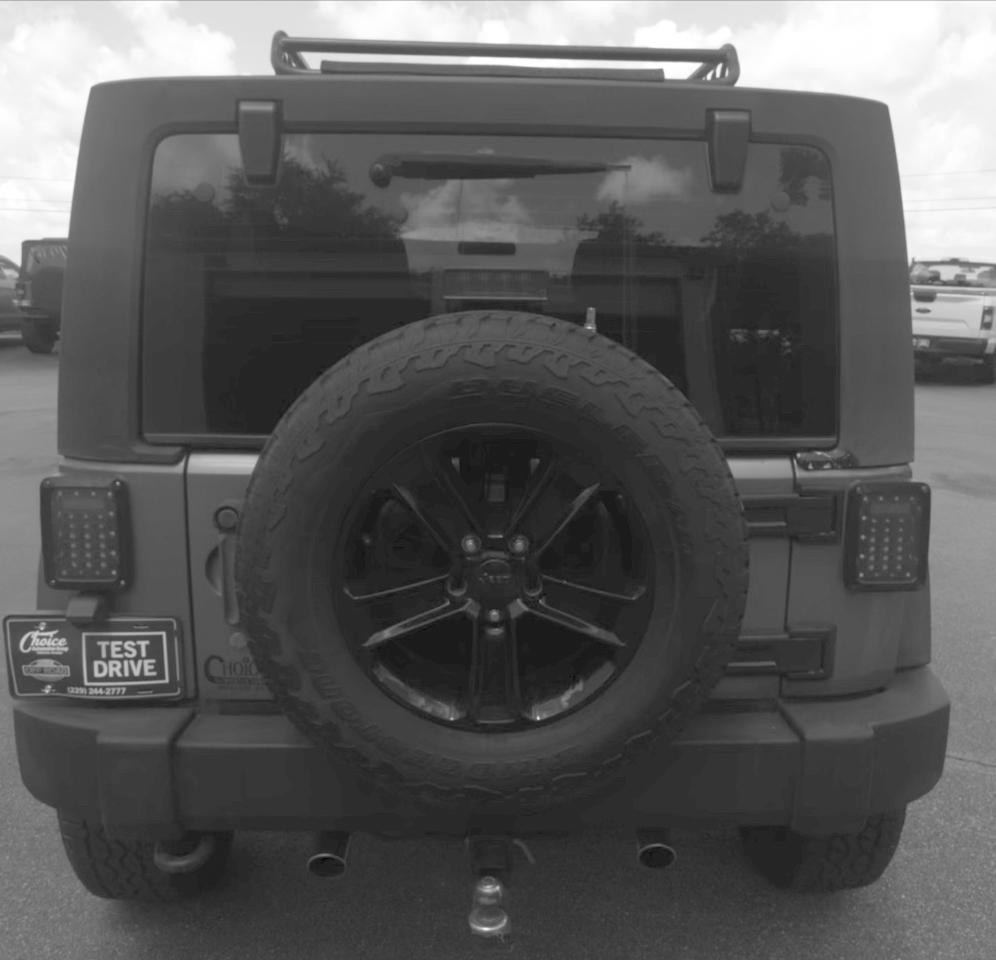 Jeep Wrangler Unlimited Sport 4WD 2011