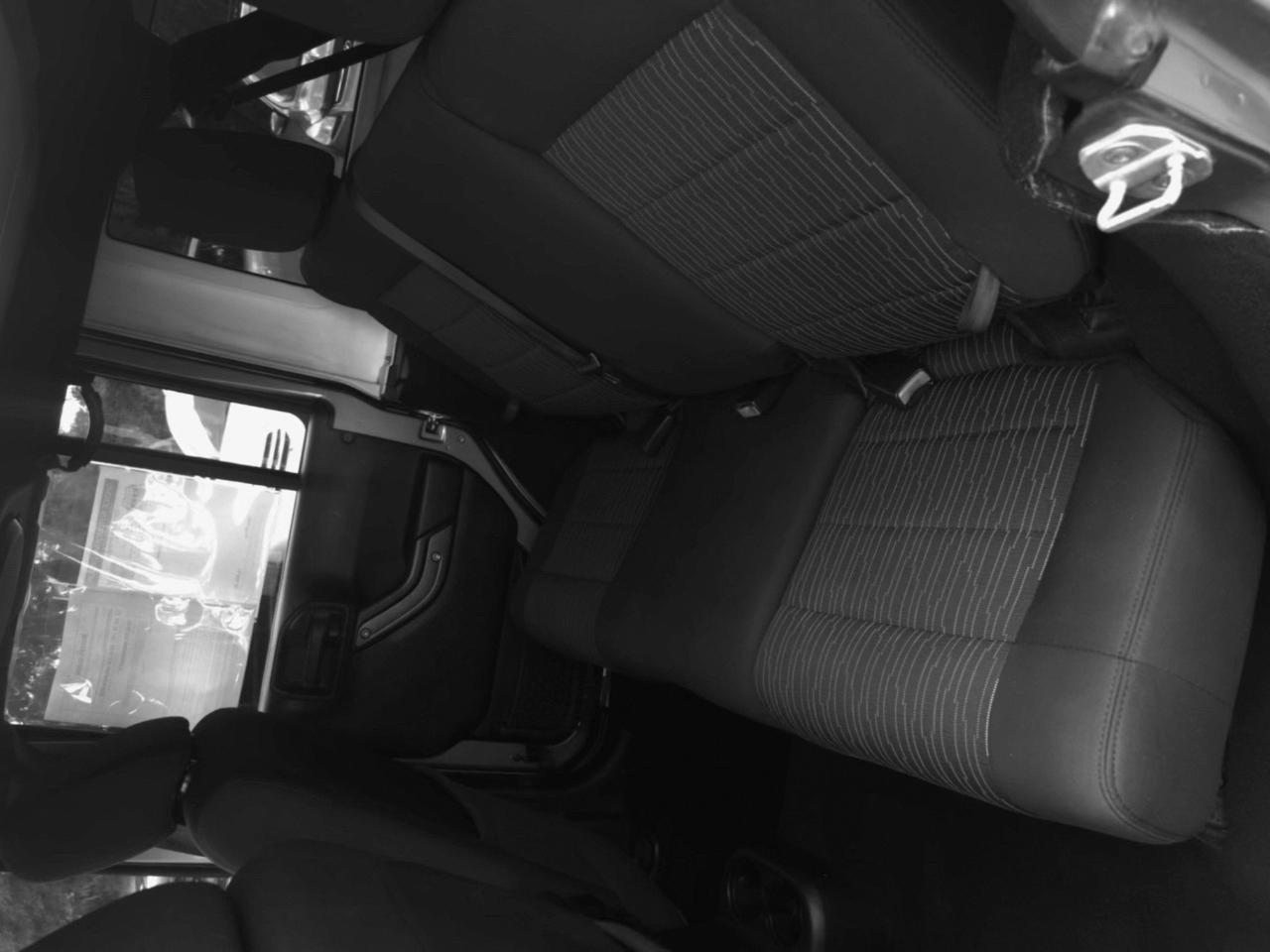 Jeep Wrangler Unlimited Sport 4WD 2011