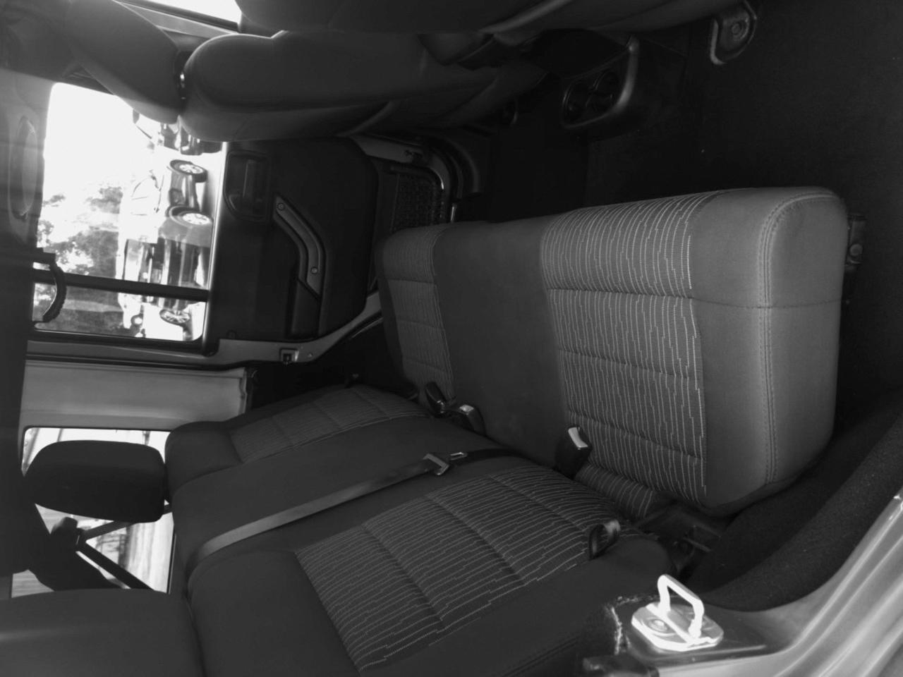 Jeep Wrangler Unlimited Sport 4WD 2011