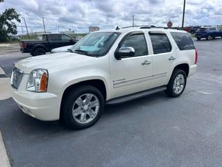 GMC Yukon SLT-1 2WD 2009