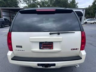 GMC Yukon SLT-1 2WD 2009