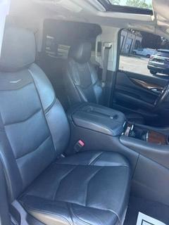 Cadillac Escalade Luxury 4WD 2019