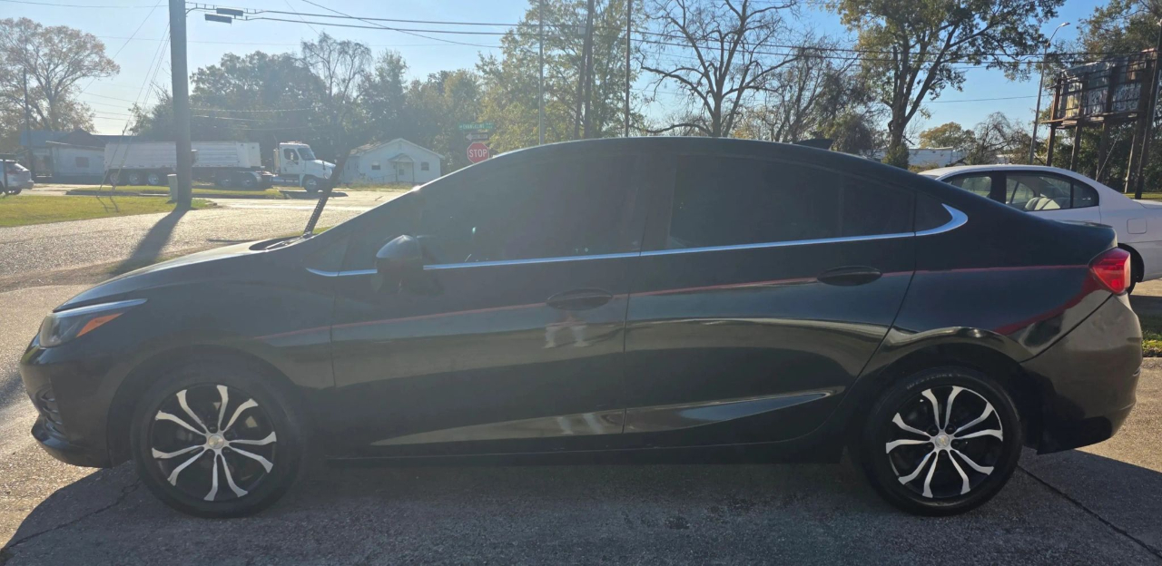 Chevrolet Cruze 4dr Sdn LT 2019