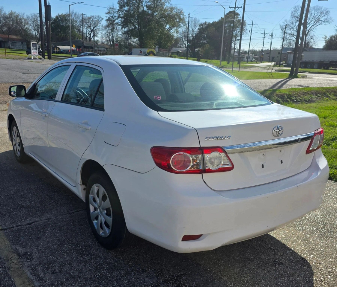 Toyota Corolla  2013