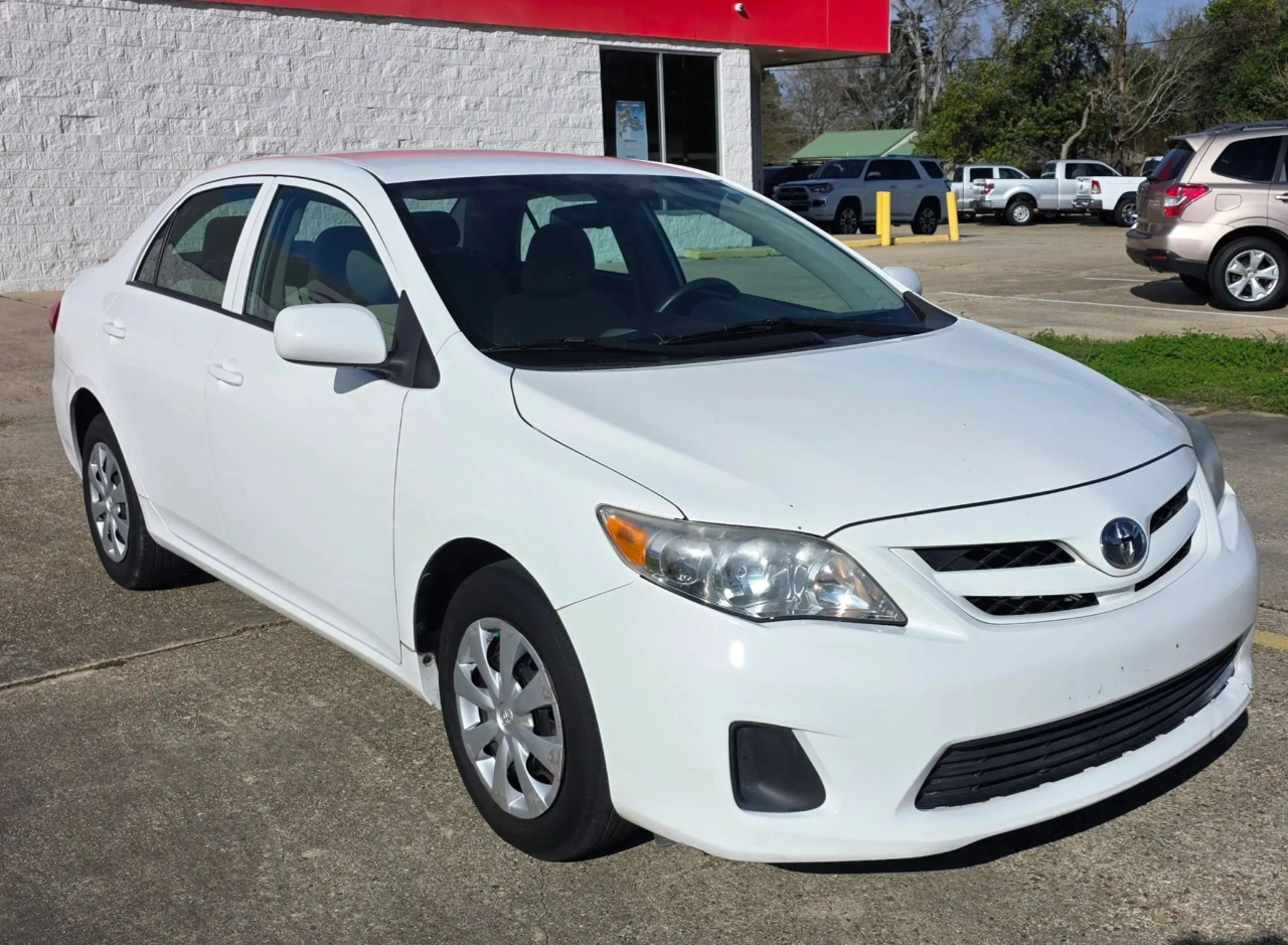 Toyota Corolla  2013