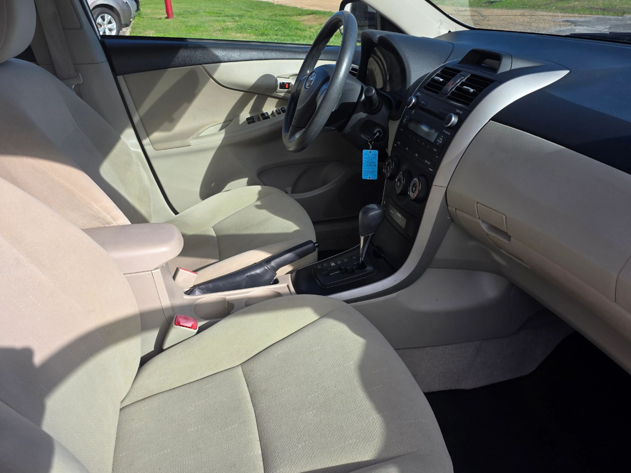 Toyota Corolla  2013