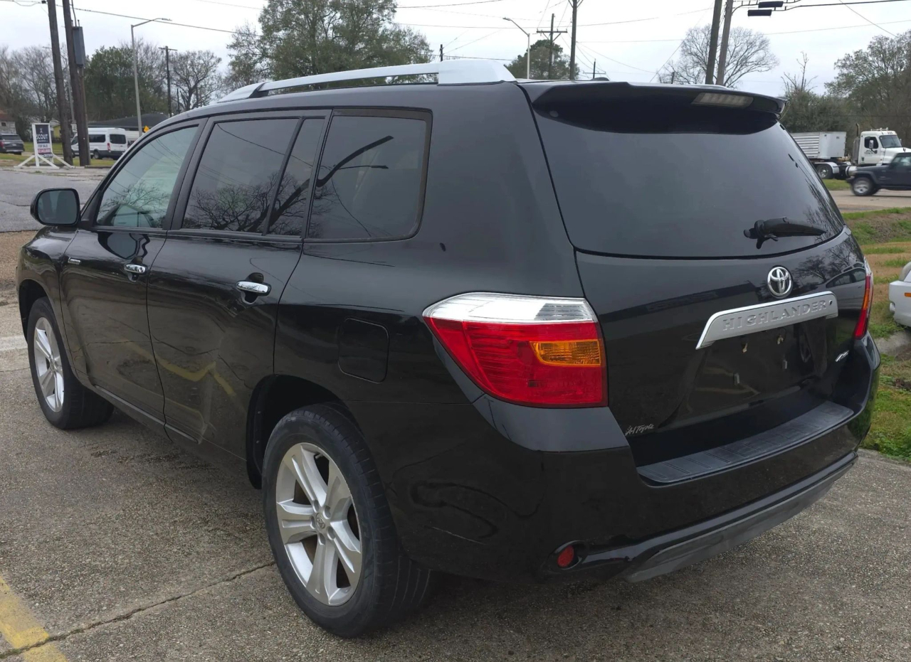 Toyota Highlander 4WD 4dr V6 Limited (Natl) 2010