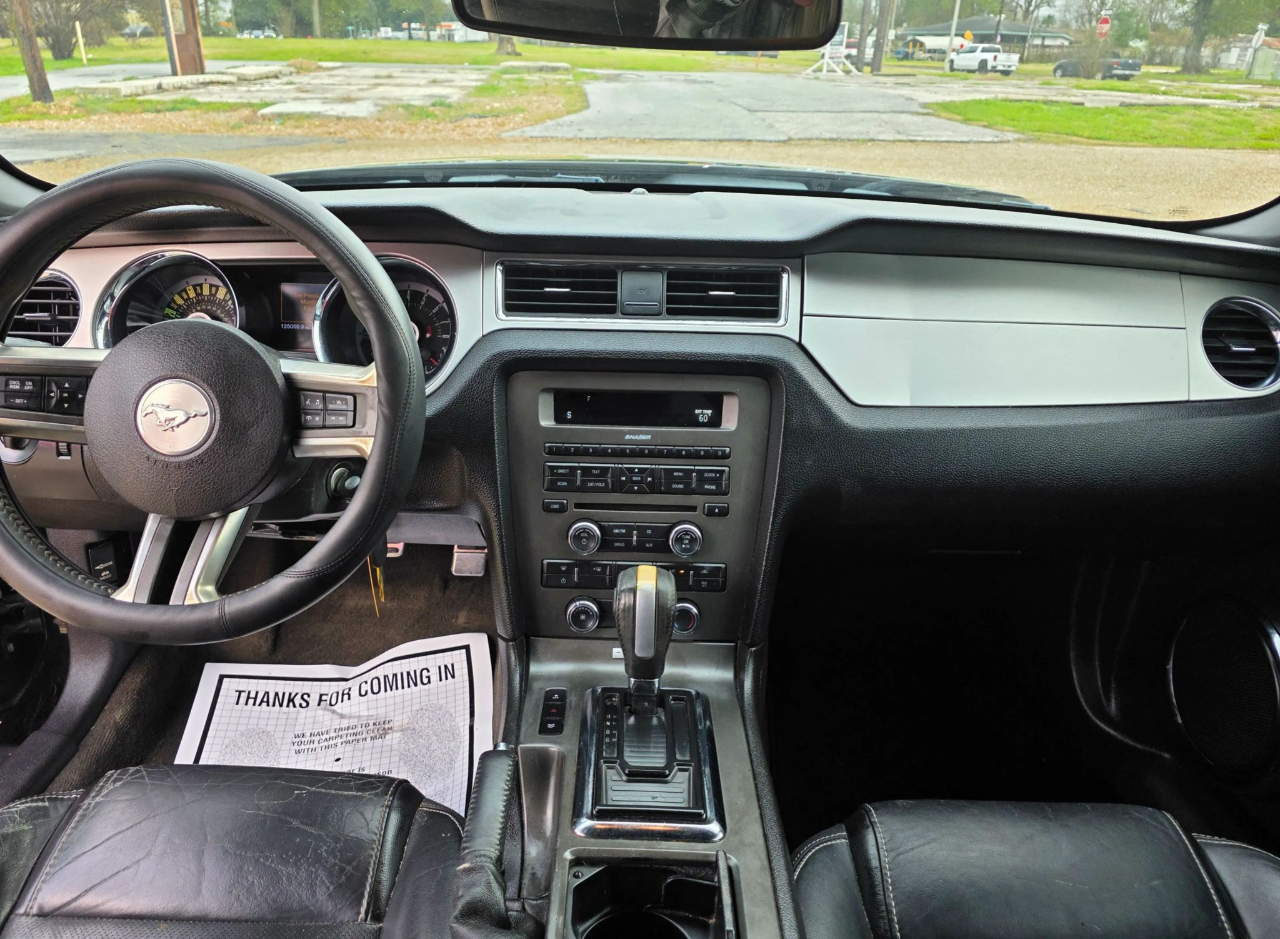 Ford Mustang 2dr Cpe V6 2013