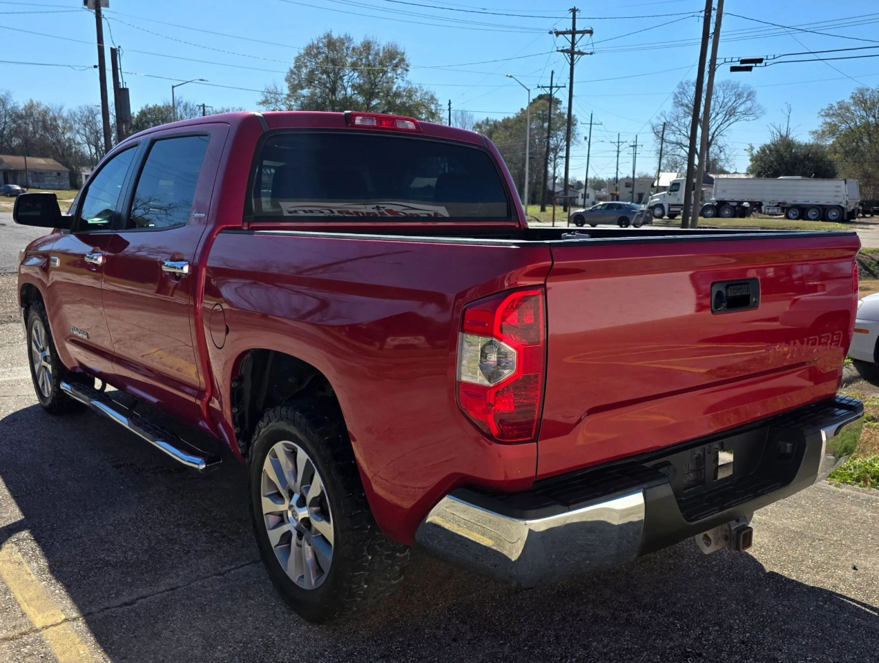 Toyota Tundra 2WD Truck CrewMax 5.7L V8 6-Spd AT LTD (Natl) 2015
