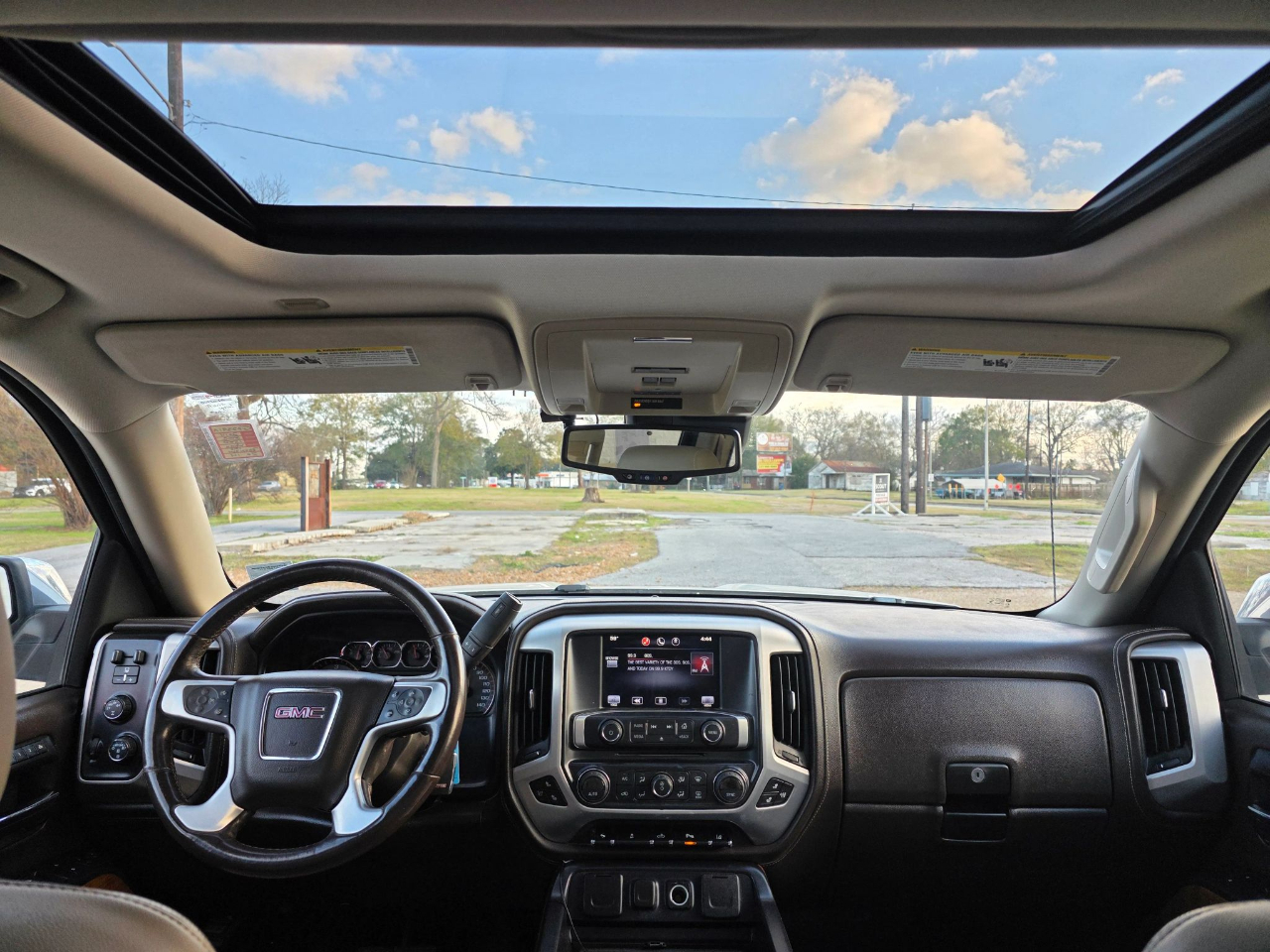 GMC Sierra 1500 4WD Crew Cab 143.5" SLT 2014