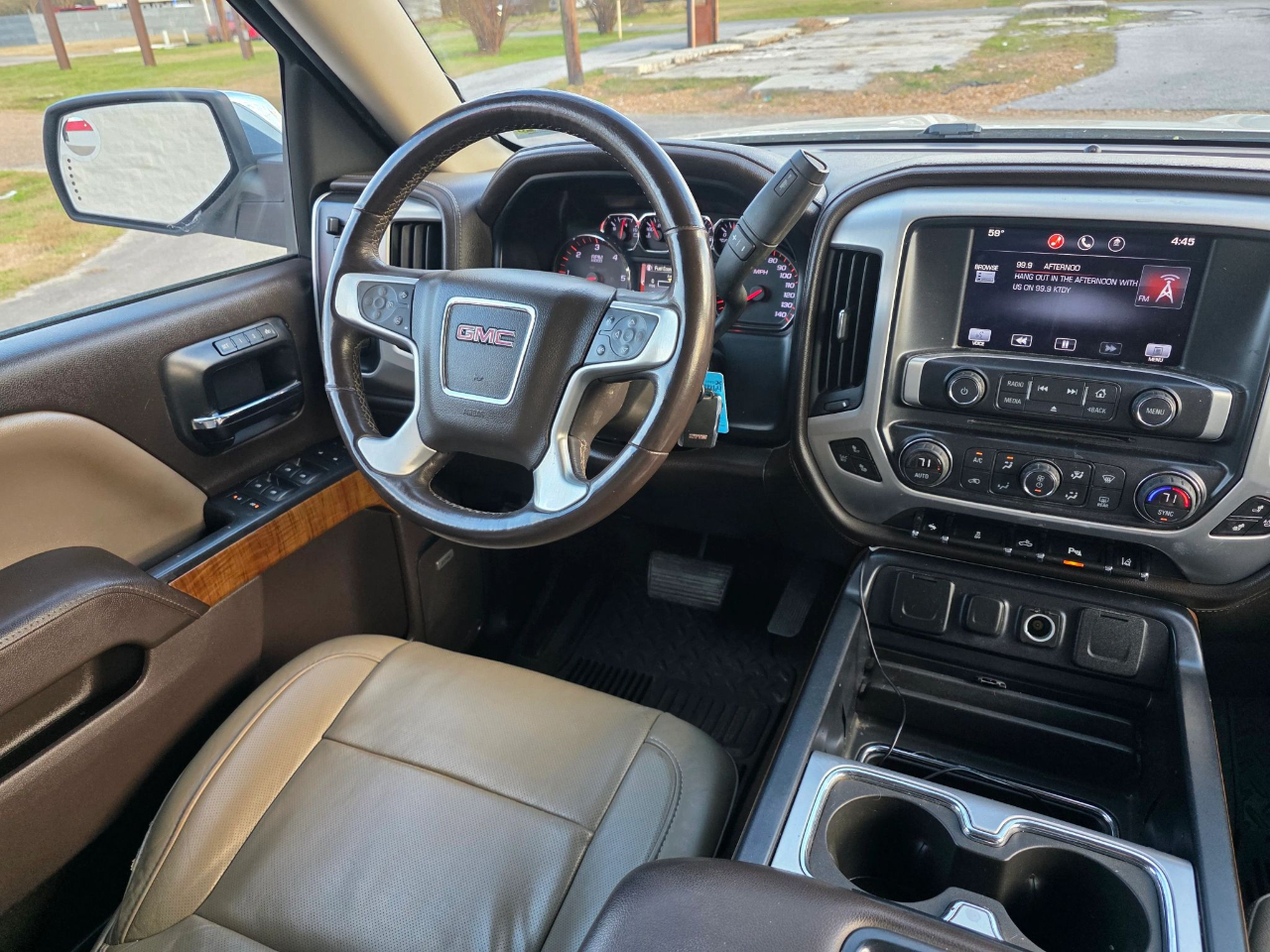 GMC Sierra 1500 4WD Crew Cab 143.5" SLT 2014