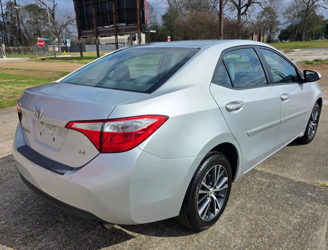 Toyota Corolla  2016