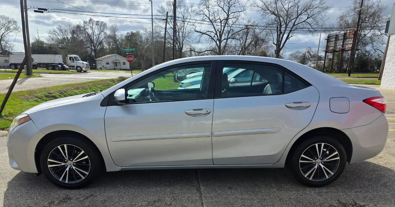 Toyota Corolla  2016