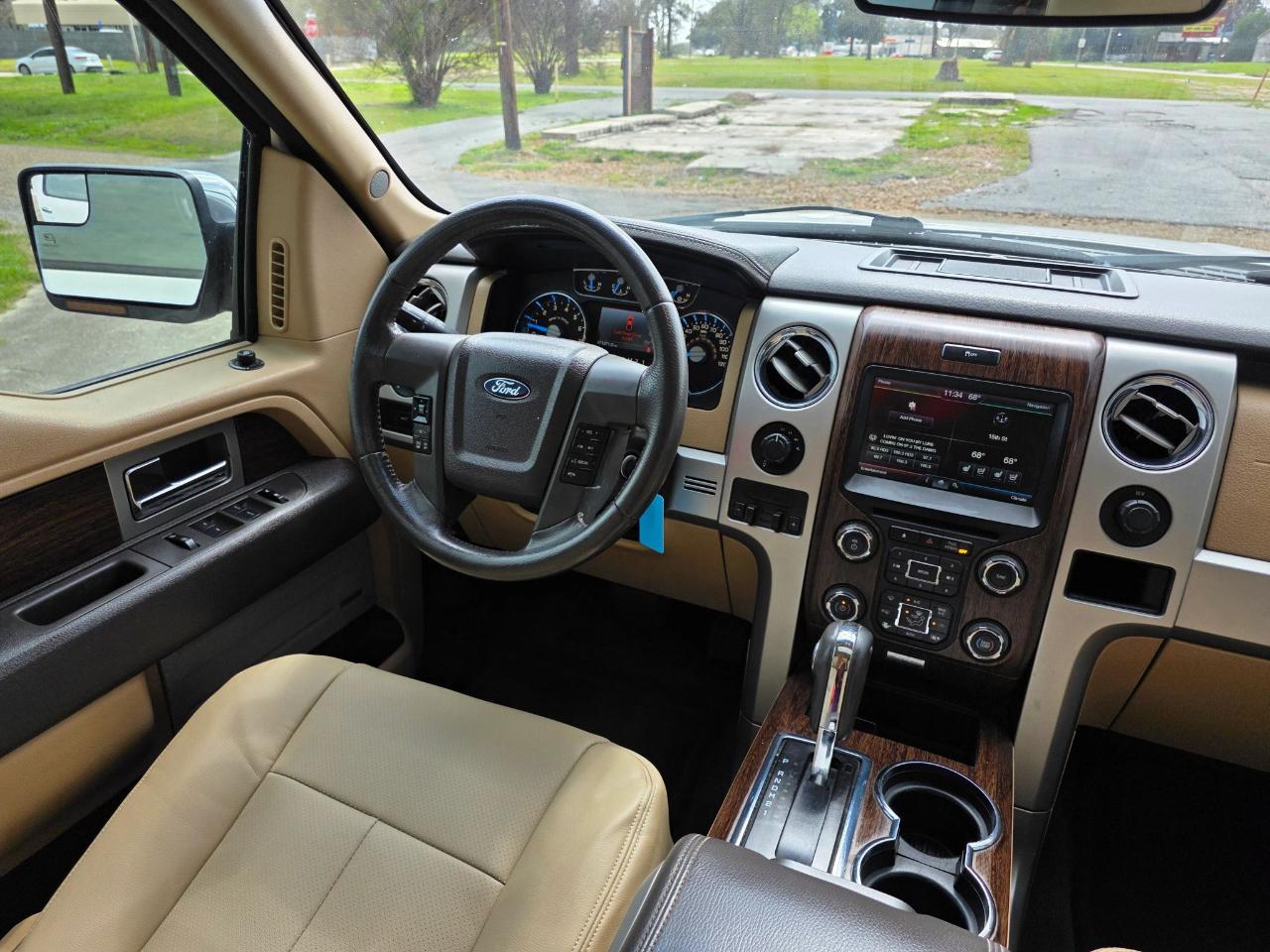 Ford F-150 4WD SuperCrew 145" Lariat 2014