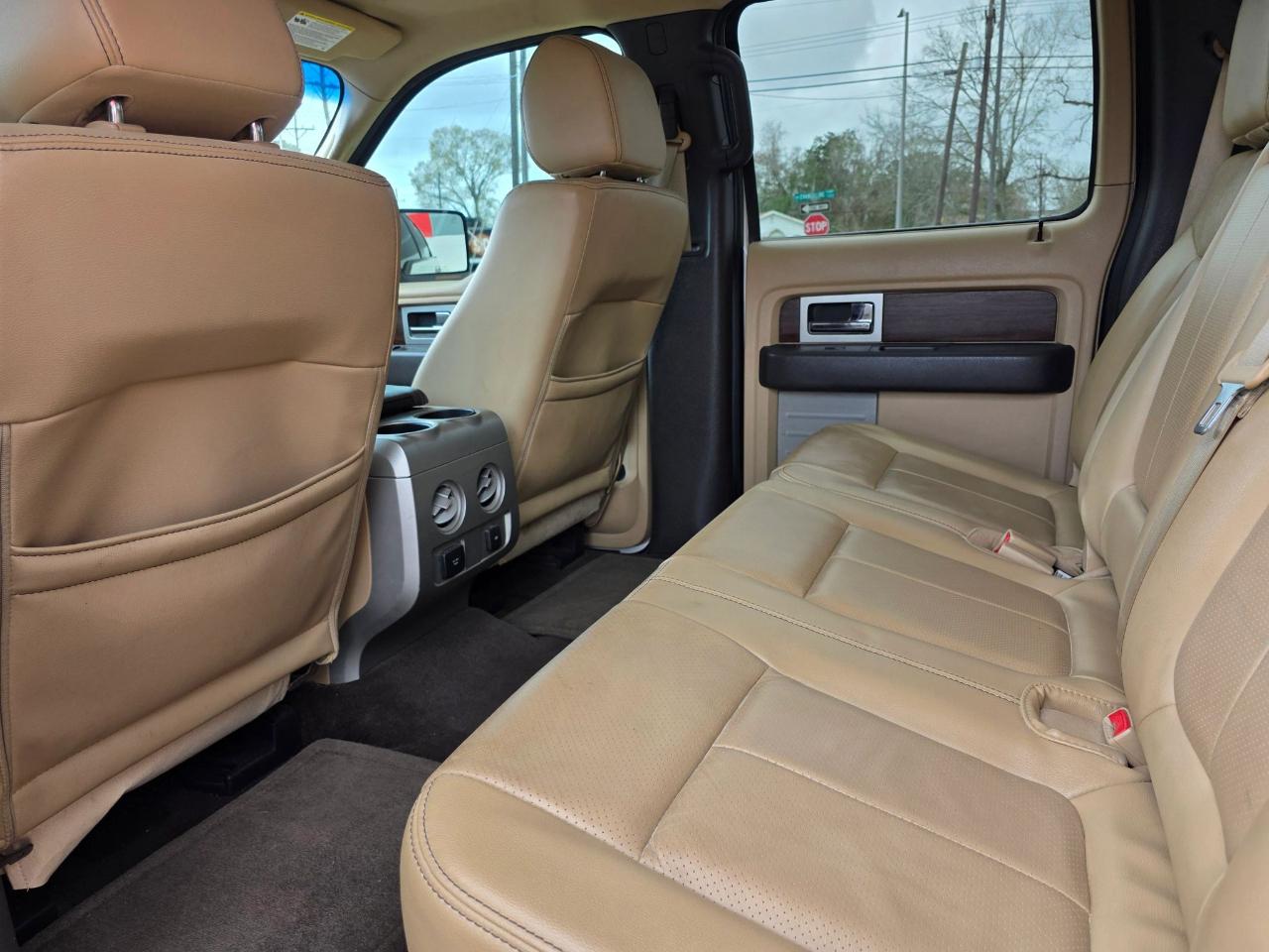 Ford F-150 4WD SuperCrew 145" Lariat 2014