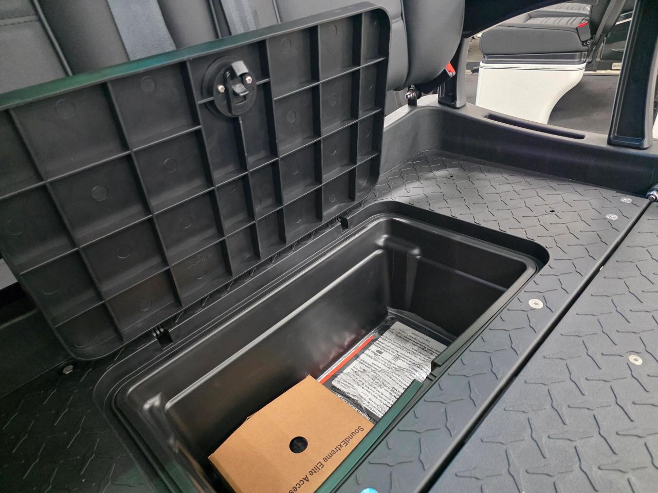 Bintelli Beyond 6P Lifted  2026