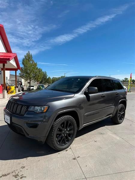 2018 Jeep Grand Cherokee Laredo 4WD