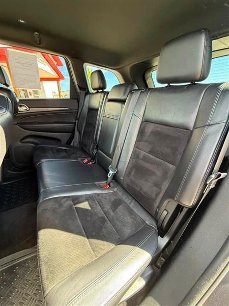 Jeep Grand Cherokee Laredo 4WD 2018